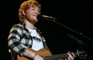 Ed Sheeran brinda concierto privado a la selección de Inglaterra