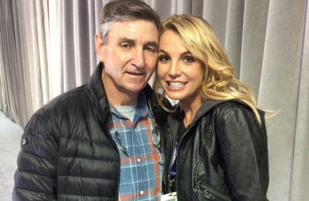 Pap&aacute;s de Britney muestran preocupaci&oacute;n por ella