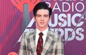 Drake Bell es captado en Disneyland y se revela que tiene esposa e hijo