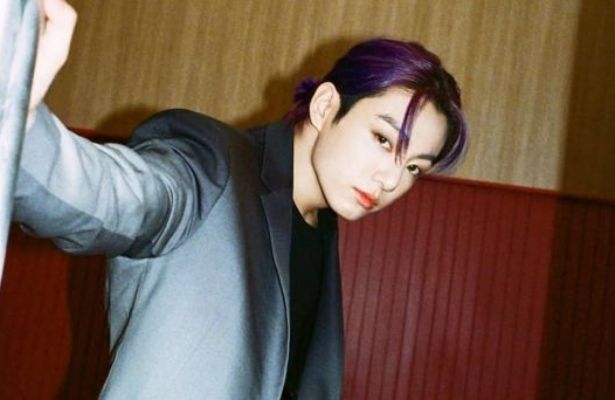 Jungkook revela que fue lo que compró con su primer sueldo de BTS