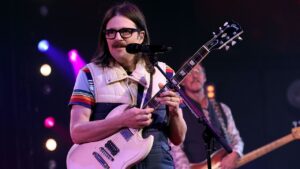 &iexcl;De miedo! Weezer lanza el cover de Enter Sandman de Metallica