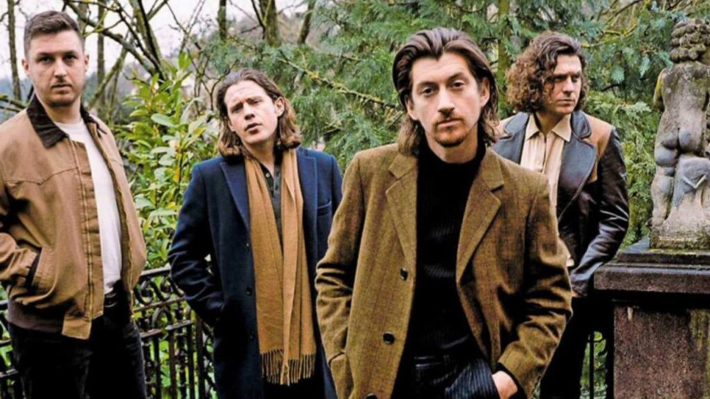 Hotel da a conocer que Arctic Monkeys está trabajando en un nuevo álbum