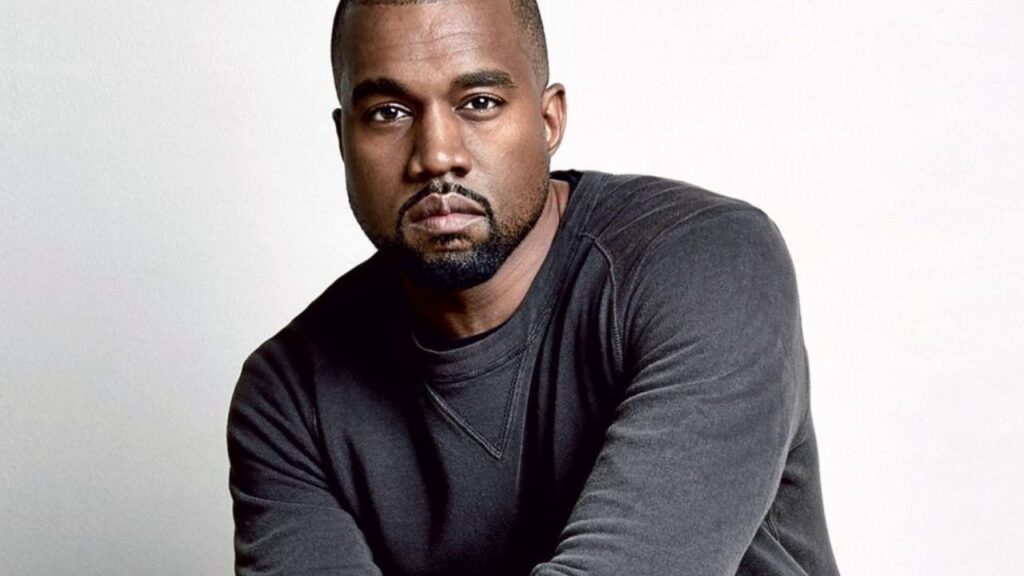 Kanye West revela que Universal publicó su nuevo disco sin su autorización