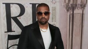 Kanye West abre una nueva escuela enfocada al baloncesto