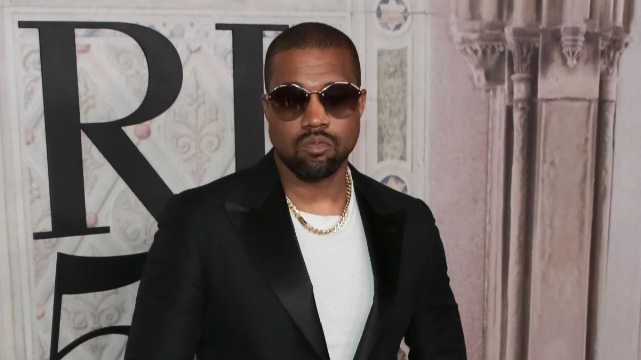 Kanye West abre una nueva escuela enfocada al baloncesto