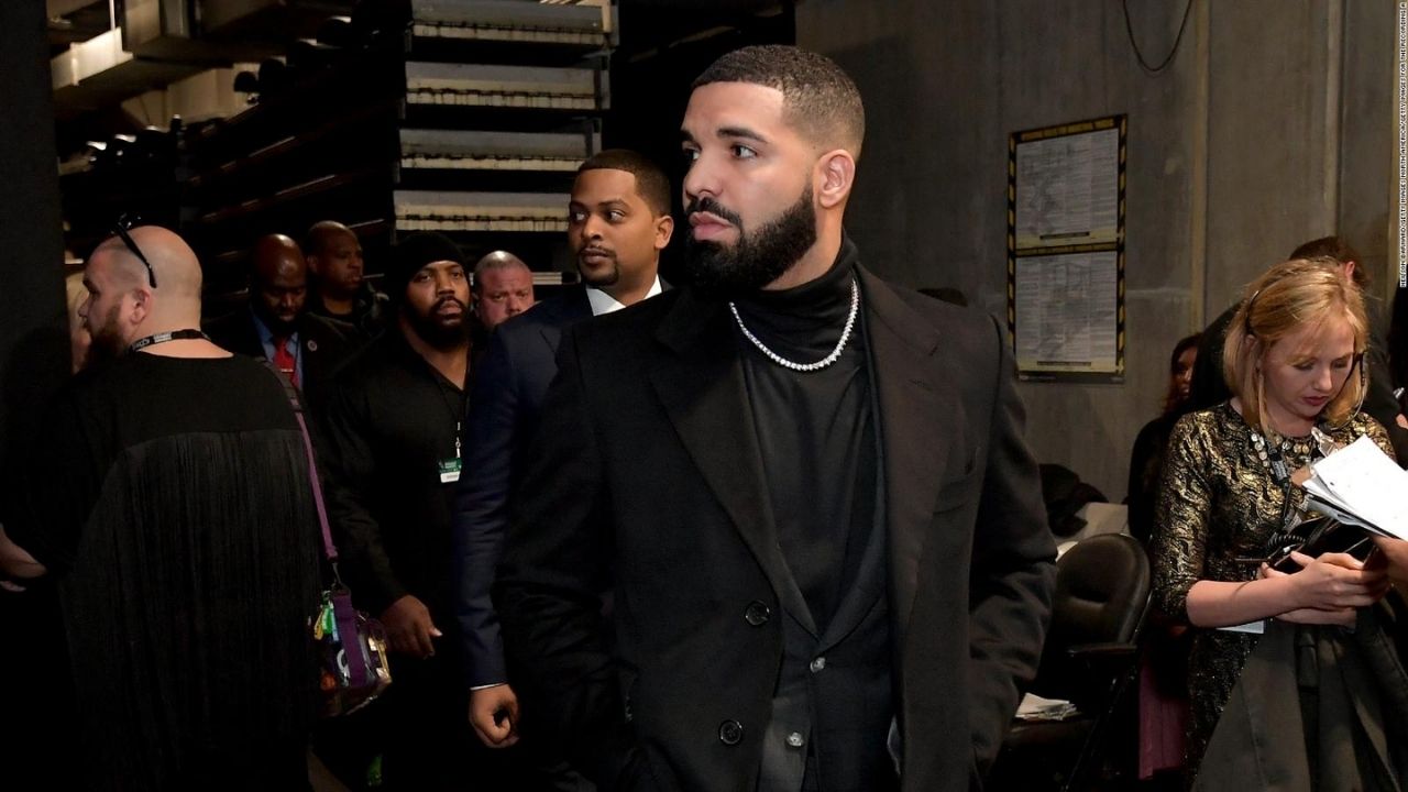 Drake renunci&oacute; a sus dos nominaciones al Grammy