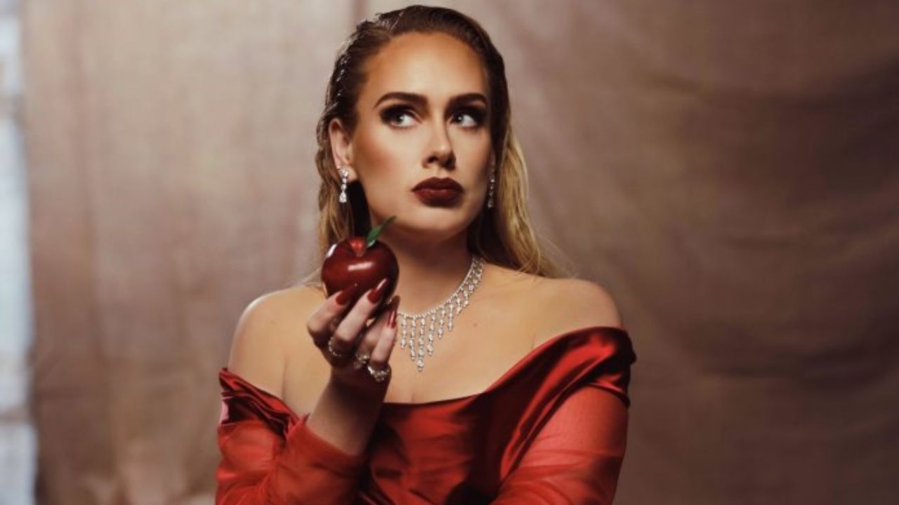 Adele lanza elegante video en blanco y negro de la canción 'Oh My God'