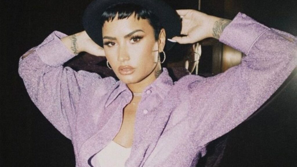Demi Lovato se despide de la música pop con un simbólico funeral