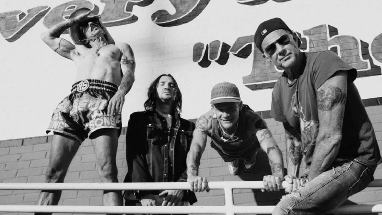 Red Hot Chili Peppers esta de regreso con la canci&oacute;n "Black Summer"