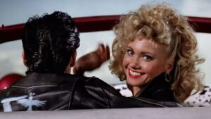 John Travolta y la hija de Olivia Newton, le dan el &uacute;ltimo adi&oacute;s