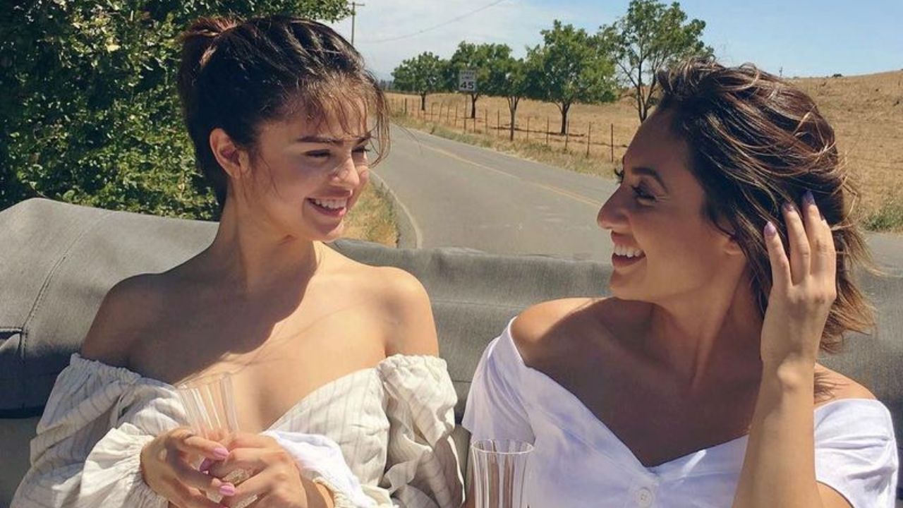 Selena Gomez y Francia