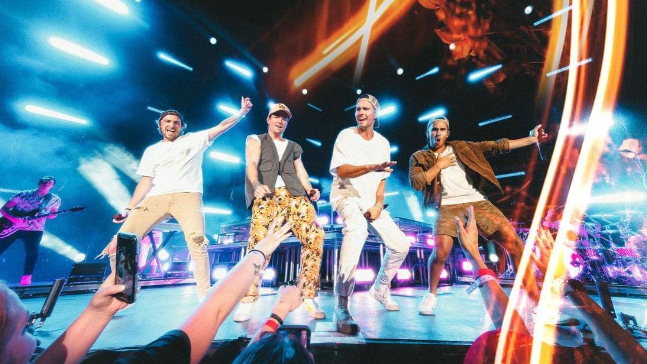 Los integrantes de BTS est&aacute;n dando un sensual show en M&eacute;xico
