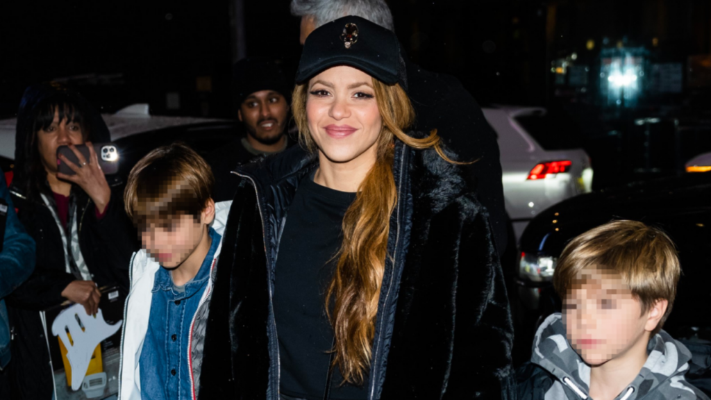 Shakira abandonó España junto con sus hijos