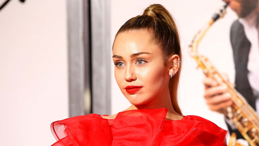 Miley Cyrus podr&iacute;a hacerse cargo del Half Time Show 2024