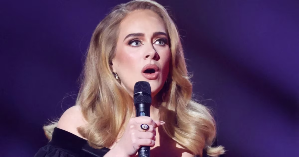 Adele se conmueve por la historia detr&aacute;s del peque&ntilde;o mu&ntilde;eco