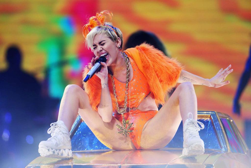 Miley Cyrus no recibi&oacute; nada por "The Bangerz Tour"