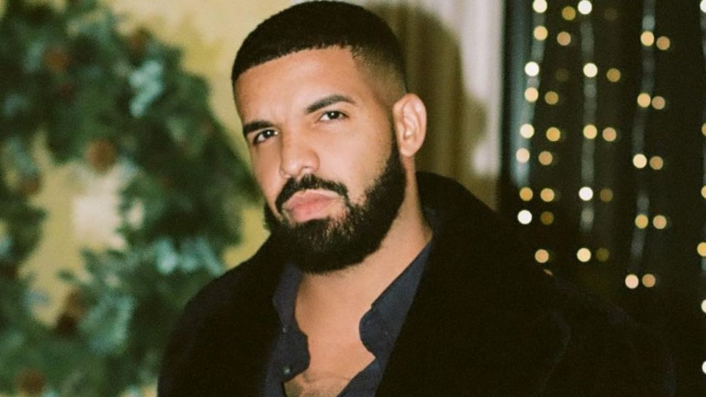 Drake le ofrece $50k USD a un fan porque su novia lo dejo