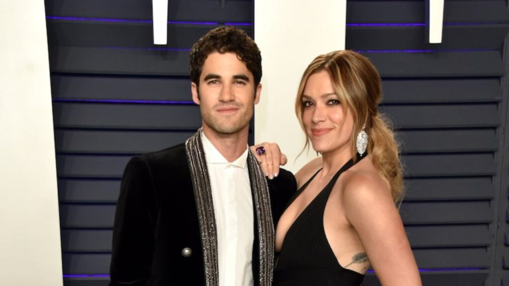 Darren Criss le da la bienvenida a su segundo beb&eacute;