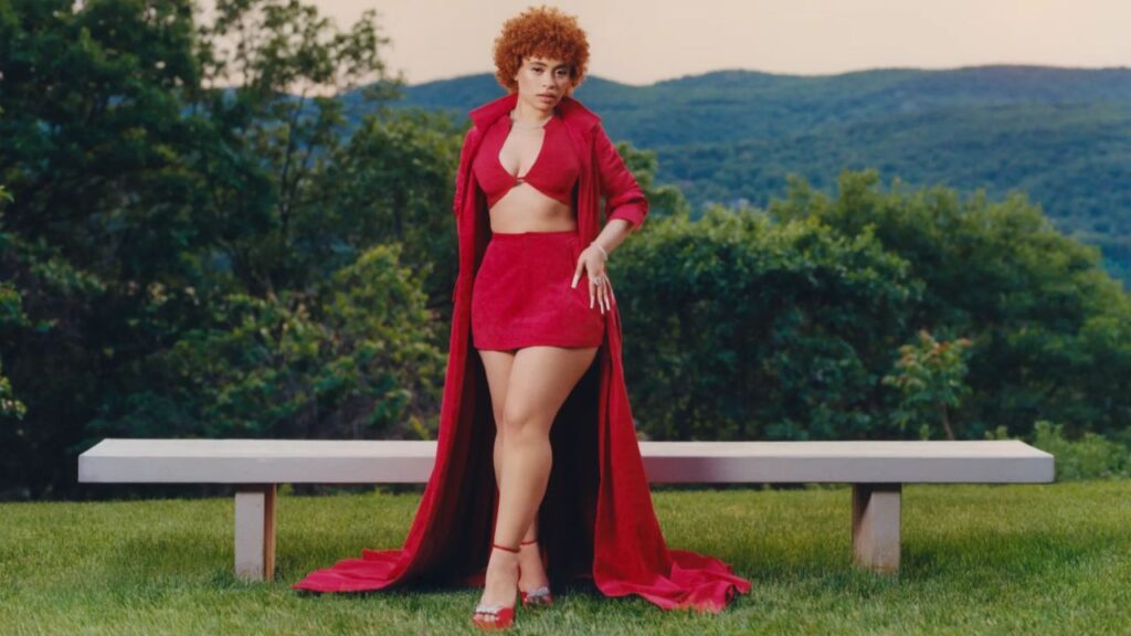 Ice Spice lanza su &aacute;lbum debut 'Y2K!'
