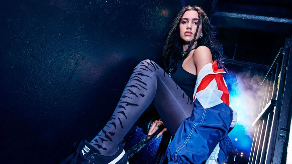 Dua Lipa deslumbra en la nueva campaña de Puma