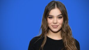 Hailee Steinfeld: La novia que ilumina la NFL