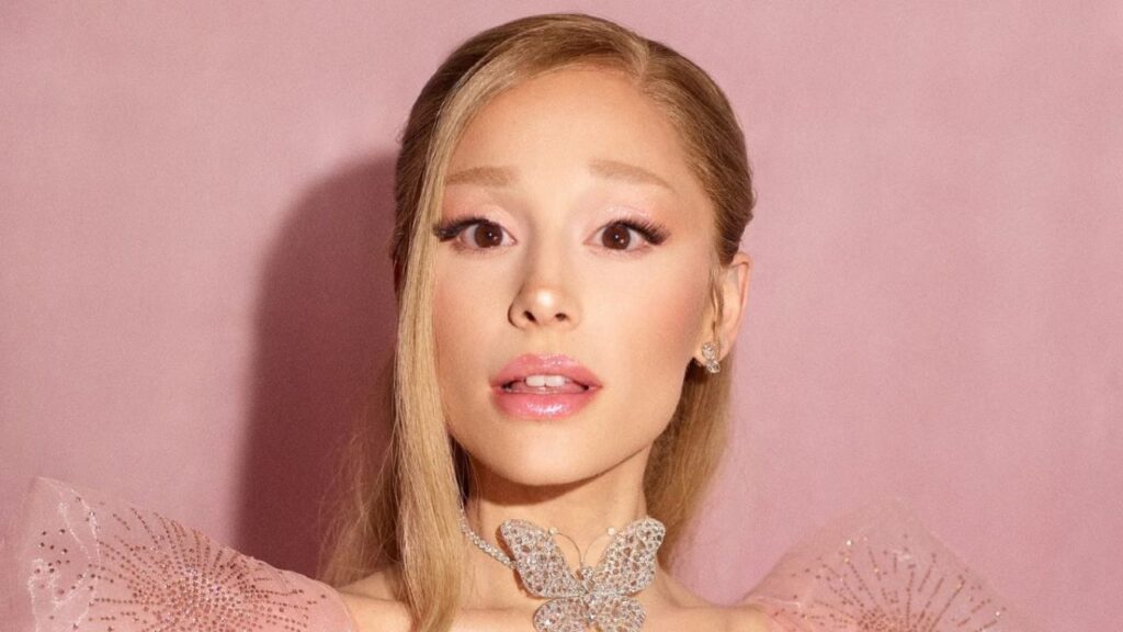 Ariana Grande se pronuncia contra las cr&iacute;ticas por su f&iacute;sico