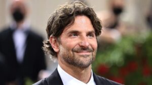 Bradley Cooper celebra 50 a&ntilde;os