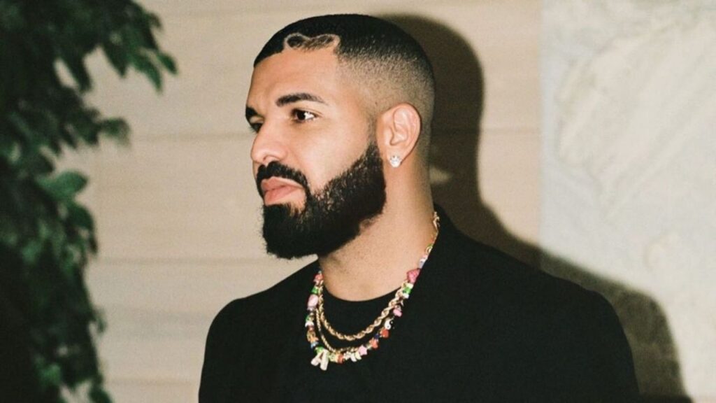 Drake en las listas de &eacute;xitos con &lsquo;$ome $exy $ongs 4 U&rsquo;