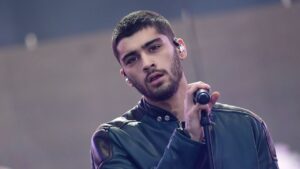 Zayn Malik sorprende con un emotivo cover de One Direction