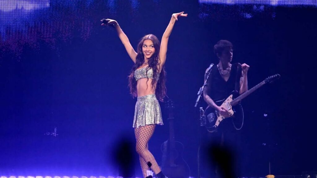 Fans se quejan de la producci&oacute;n en el concierto de Olivia Rodrigo