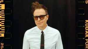 🎸 Mark Hoppus publica “Fahrenheit 182” y abre su corazón: cáncer, Blink-182 y una amistad que sobrevivió a todo