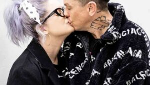 💍 Kelly Osbourne se compromete con Sid Wilson de Slipknot (&iexcl;y Ozzy casi se roba el momento!)