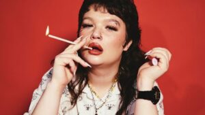 🖤🎤 Lola Young vuelve m&aacute;s fuerte: encabeza el Future of Music de Rolling Stone en SXSW 2026