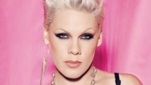 🩺✨ P!nk empieza el a&ntilde;o desde el hospital&hellip; pero con sonrisa, gratitud y mucha fuerza