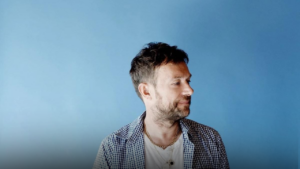 🎬 Damon Albarn compondrá la música de una película sobre los fundadores de ChatGPT