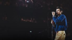 🪩 Harry Styles conquista el Billboard 200 con Kiss All the Time. Disco, Occasionally.