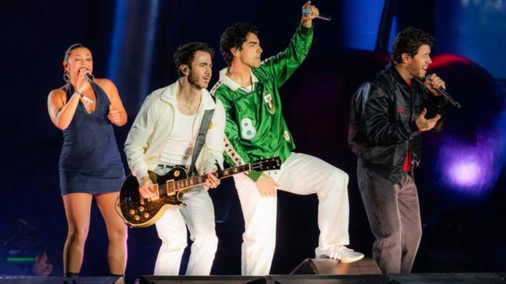 Jonas Brothers fortalecen su relaci&oacute;n con el p&uacute;blico mexicano