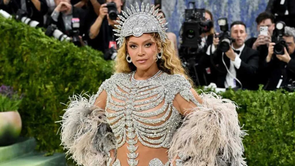 Met Gala 2026: celebridades apuestan por looks que desaf&iacute;an lo convencional