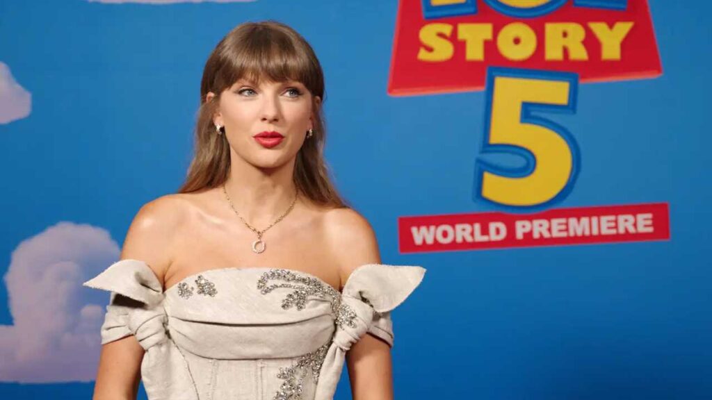 Taylor Swift y Pixar unen dos generaciones de fan&aacute;ticos