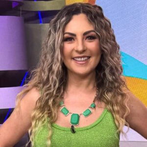 En 1079 nace la actriz y cantante Mariana Ocha…