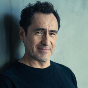 En 1963 nace el actor mexicano Demián Bichir…
