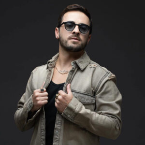 En 1985 nace el actor y cantante Martín Ricca…