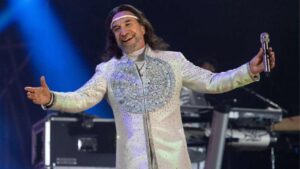 Marco Antonio Sol&iacute;s enciende Guadalajara