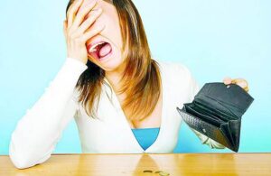 &iquest;Qu&eacute; son los gastos hormiga y c&oacute;mo est&aacute;n terminando con tu quincena?