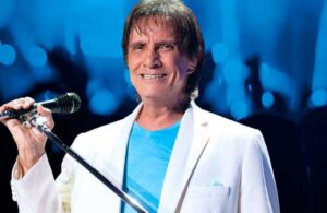 &iexcl;Roberto Carlos quer&iacute;a tener un mill&oacute;n de amigos y lo consigui&oacute;!