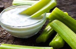 &iquest;Qu&eacute; beneficios obtenemos del apio al incluirlo en nuestra dieta?