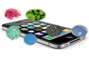 Celulares, &iquest;un peligro para la propagaci&oacute;n del COVID-19?