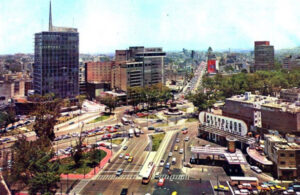 FOTOS: &iexcl;Justo en la nostalgia! As&iacute; luc&iacute;a la Avenida Insurgentes en el pasado