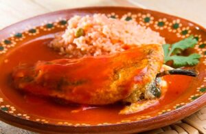 Aprende a preparar los m&aacute;s ricos CHILES RELLENOS de at&uacute;n con papa