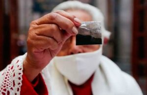 En bolsita y para llevar, as&iacute; ser&aacute; la din&aacute;mica para el "Mi&eacute;rcoles de Ceniza"